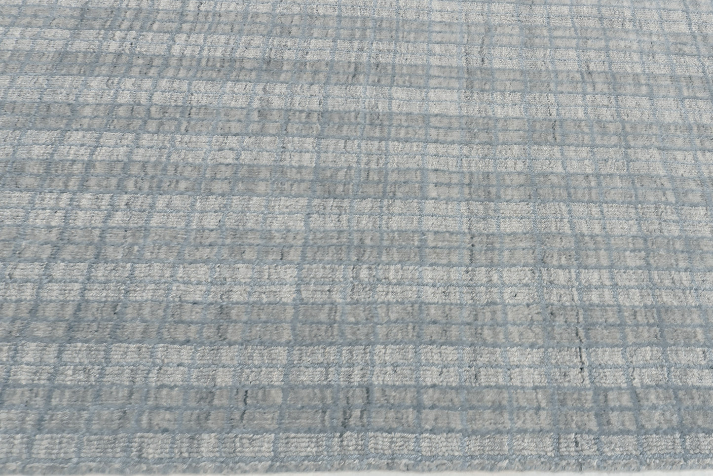 WAHO_IMAGE::n-7368-four-seasons-indoor-outdoor-tartan-blue-gray-9.00x12.00-16622.jpg