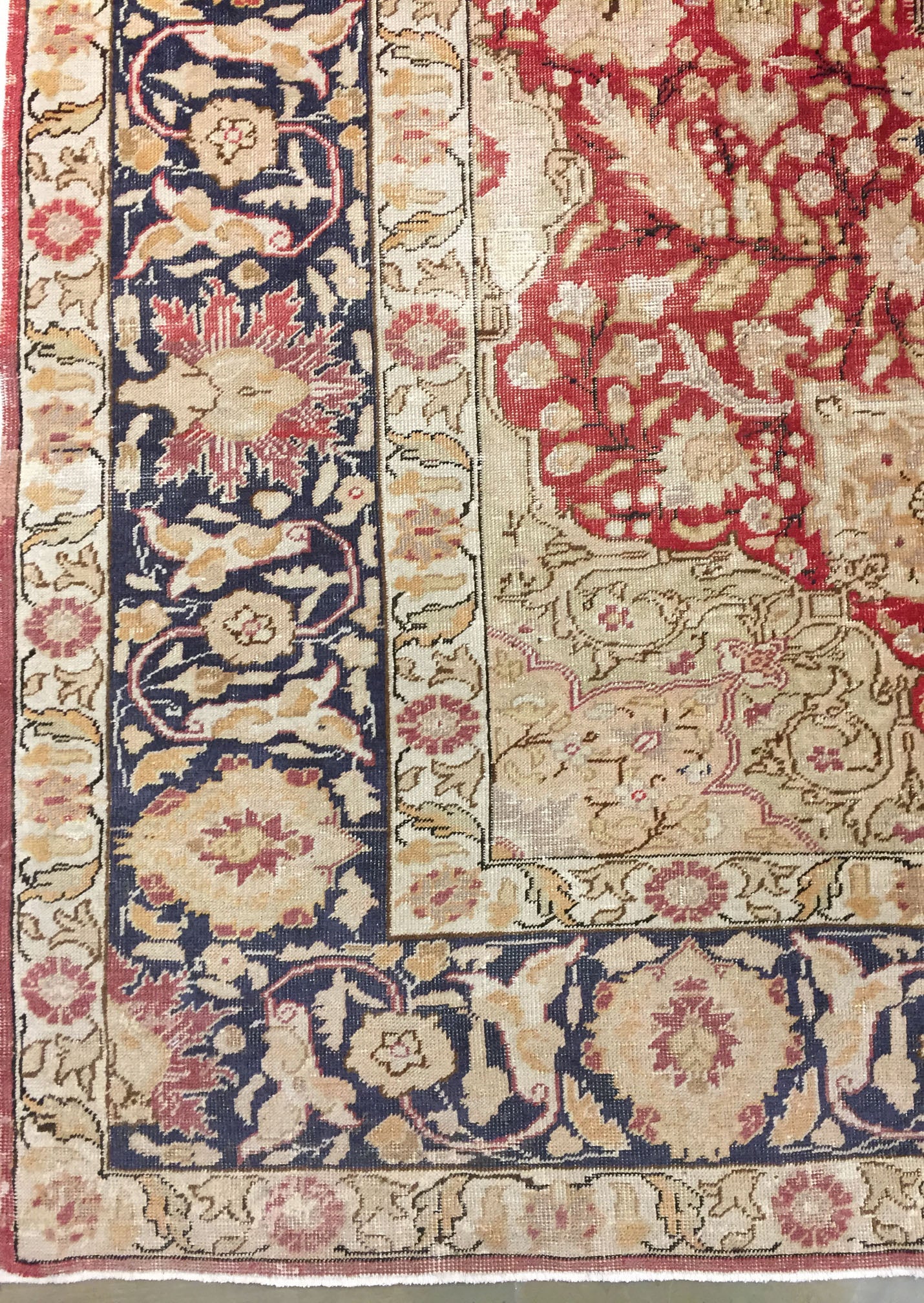 WAHO_IMAGE::u-3647-vintage-lightly-distressed-turkish-sivas-rug-6.06x9.00-6449.jpg