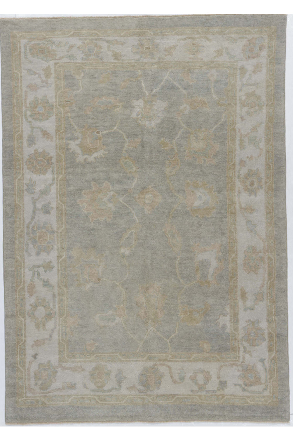 D1215 - Oushak Style Rug