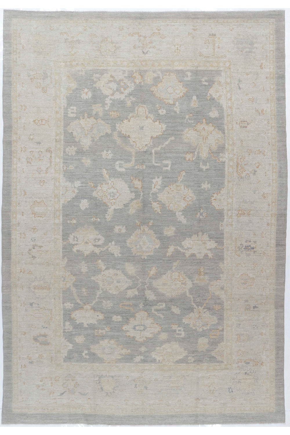 D1224 - Oushak Style Rug