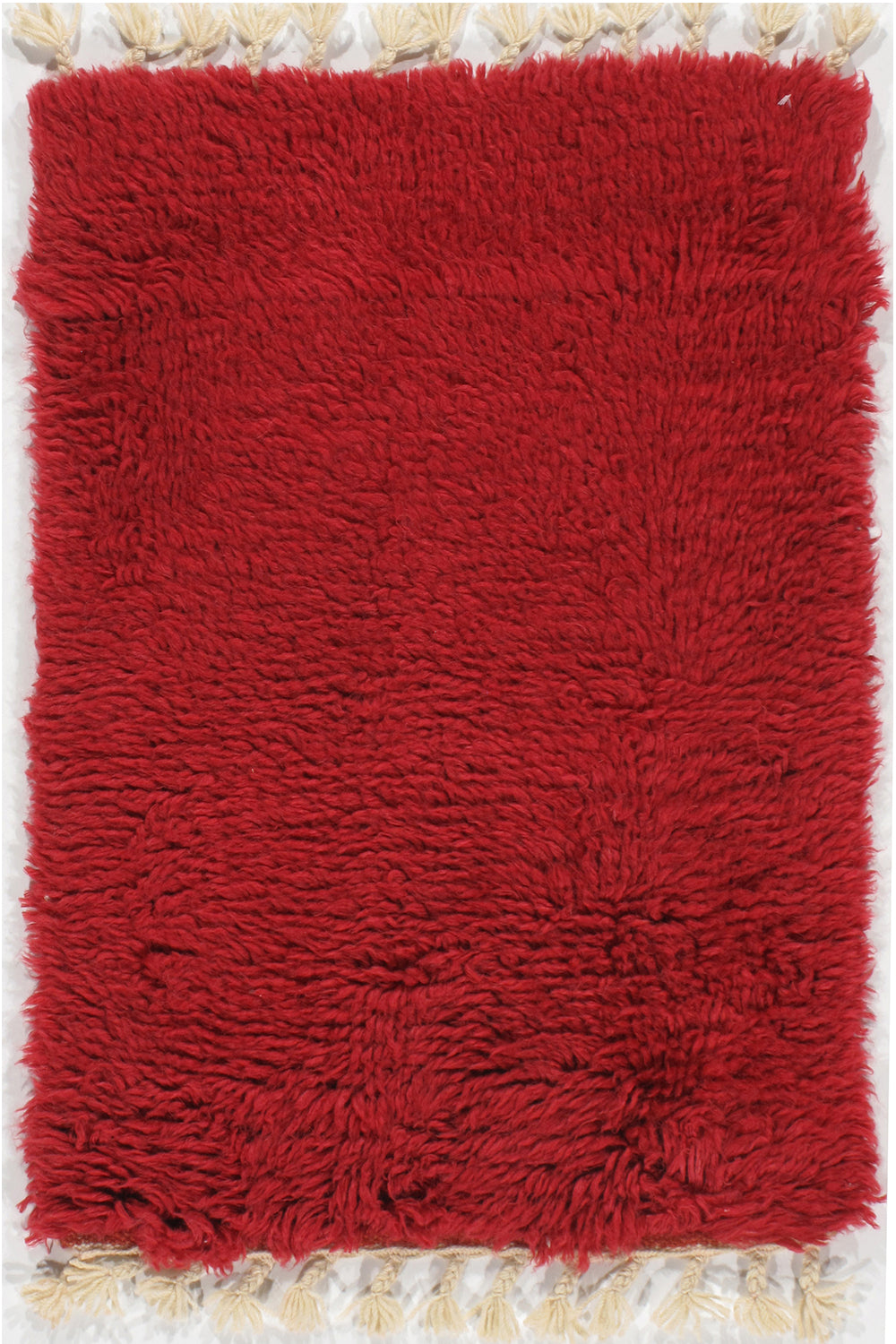 WAHO_IMAGE::n-3677 moroccan fluffy collection solid  red sample 2' x 3'.jpg