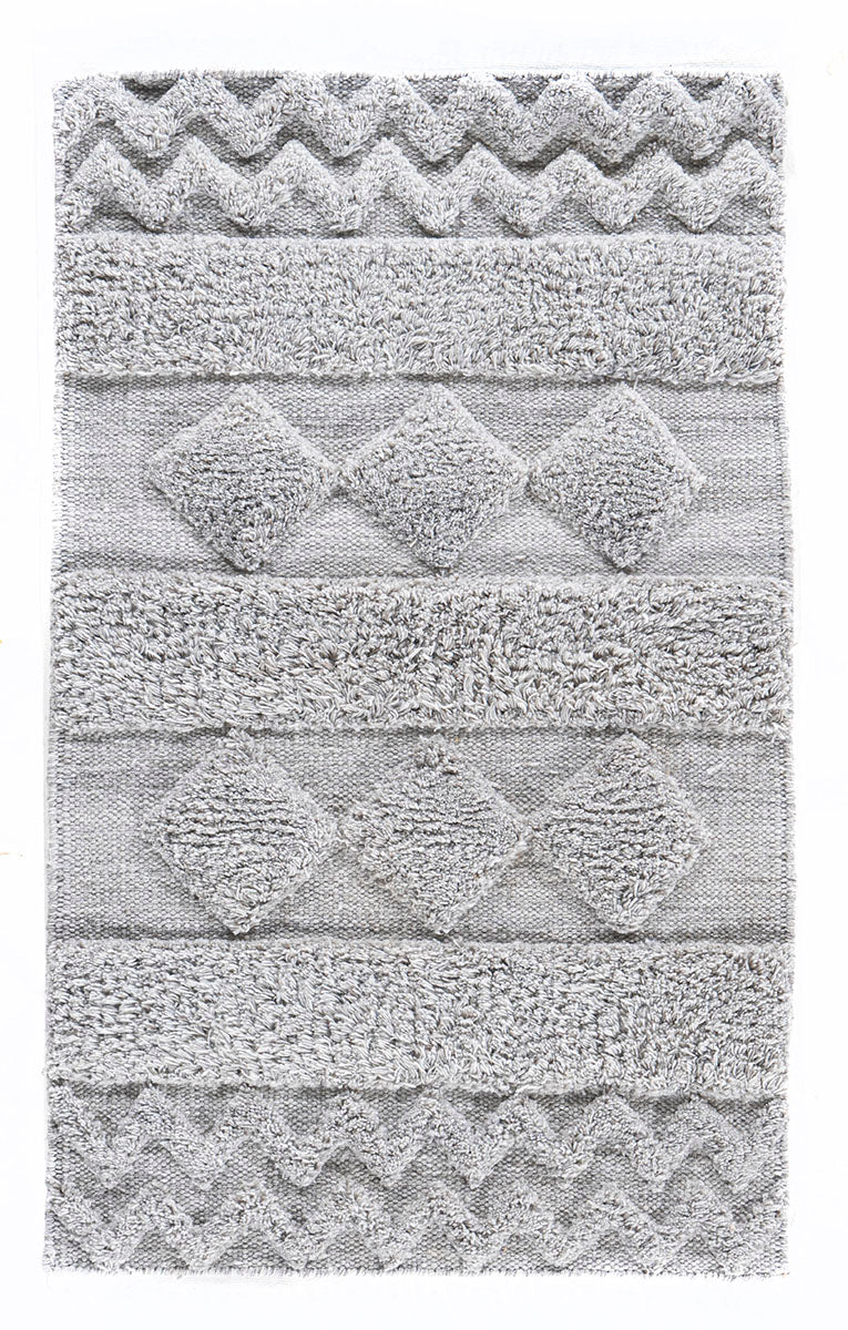 N-7503 - Four Seasons Diamond Light Gray Indoor Outdoor