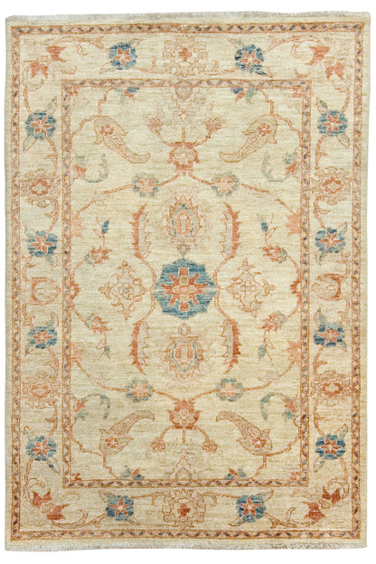 Q507 - Sultanabad Ivory Style Rug
