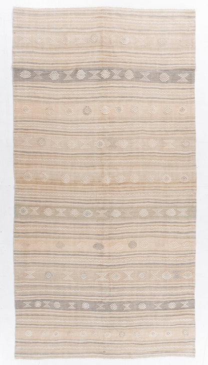 WAHO_IMAGE::u-5269 turkish kilim 5’5x10’8_thumb.jpg