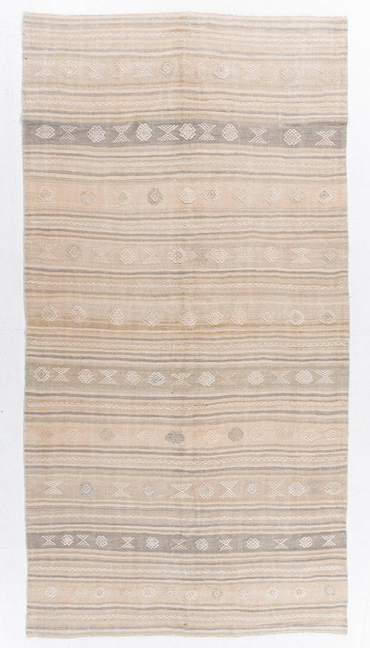WAHO_IMAGE::u-5269 turkish kilim 5’5x10’8_thumb.jpg