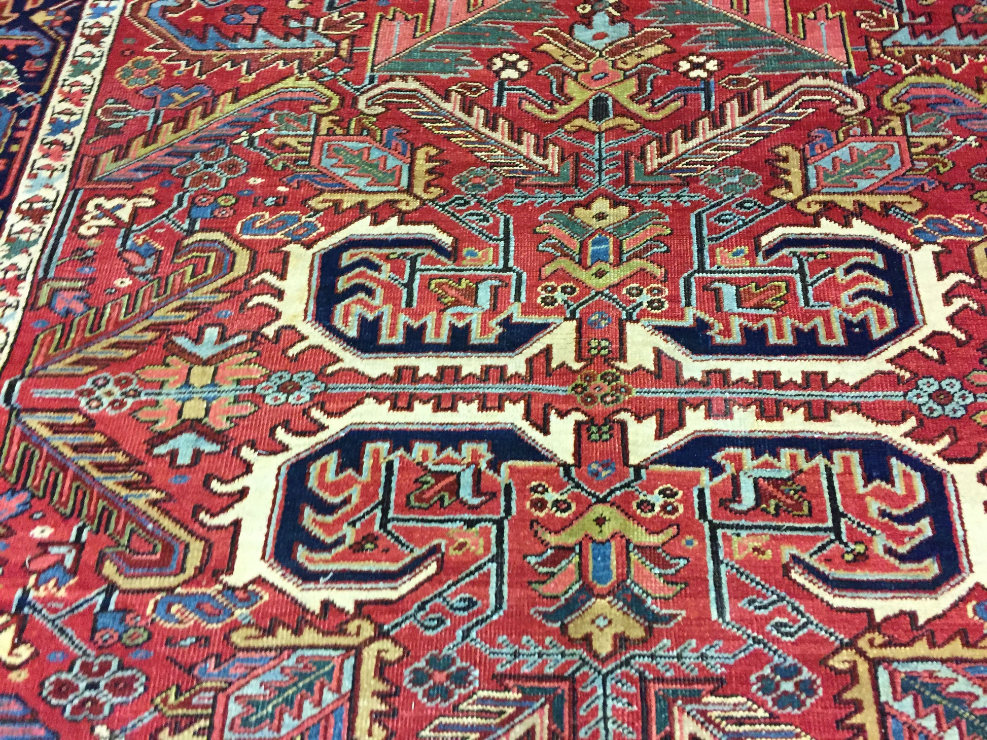 WAHO_IMAGE::cu-1373-antique-persian-heriz-rug-7.08x11.00-6623.jpg
