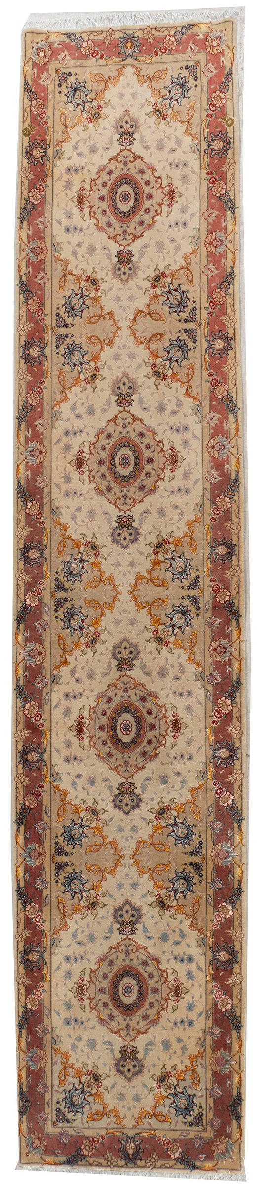 CU-1490D - Tabriz Silk Runner