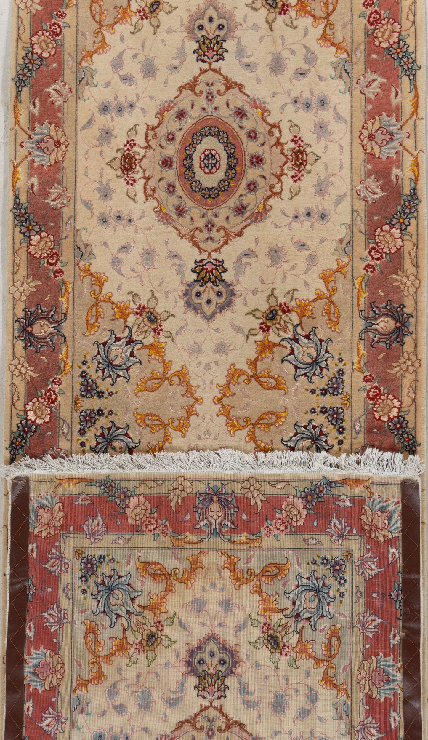 CU-1490D - Tabriz Silk Runner