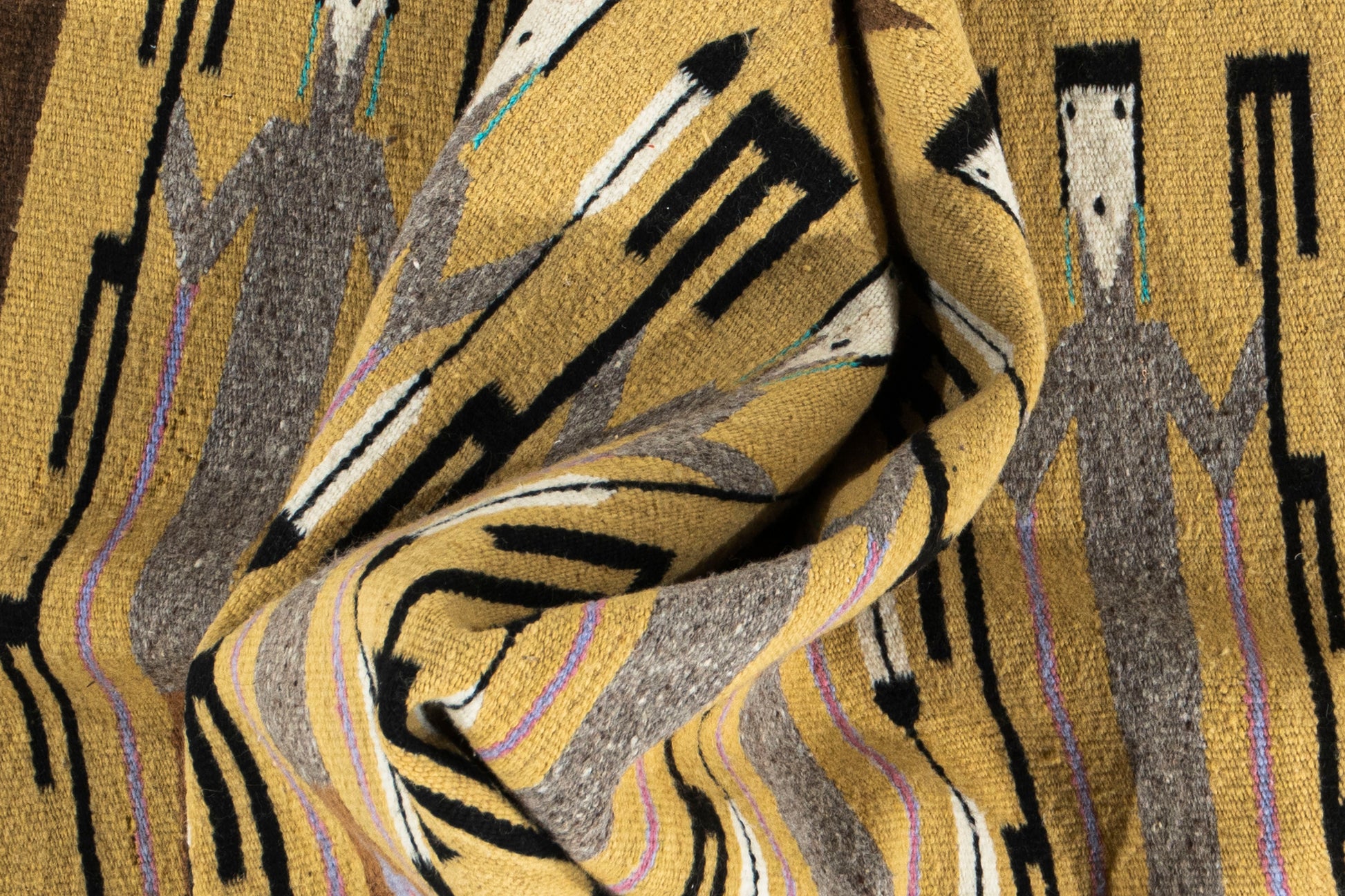 WAHO_IMAGE::cu-1570-vintage-navajo-rug-03.00x04.02-17300.jpg