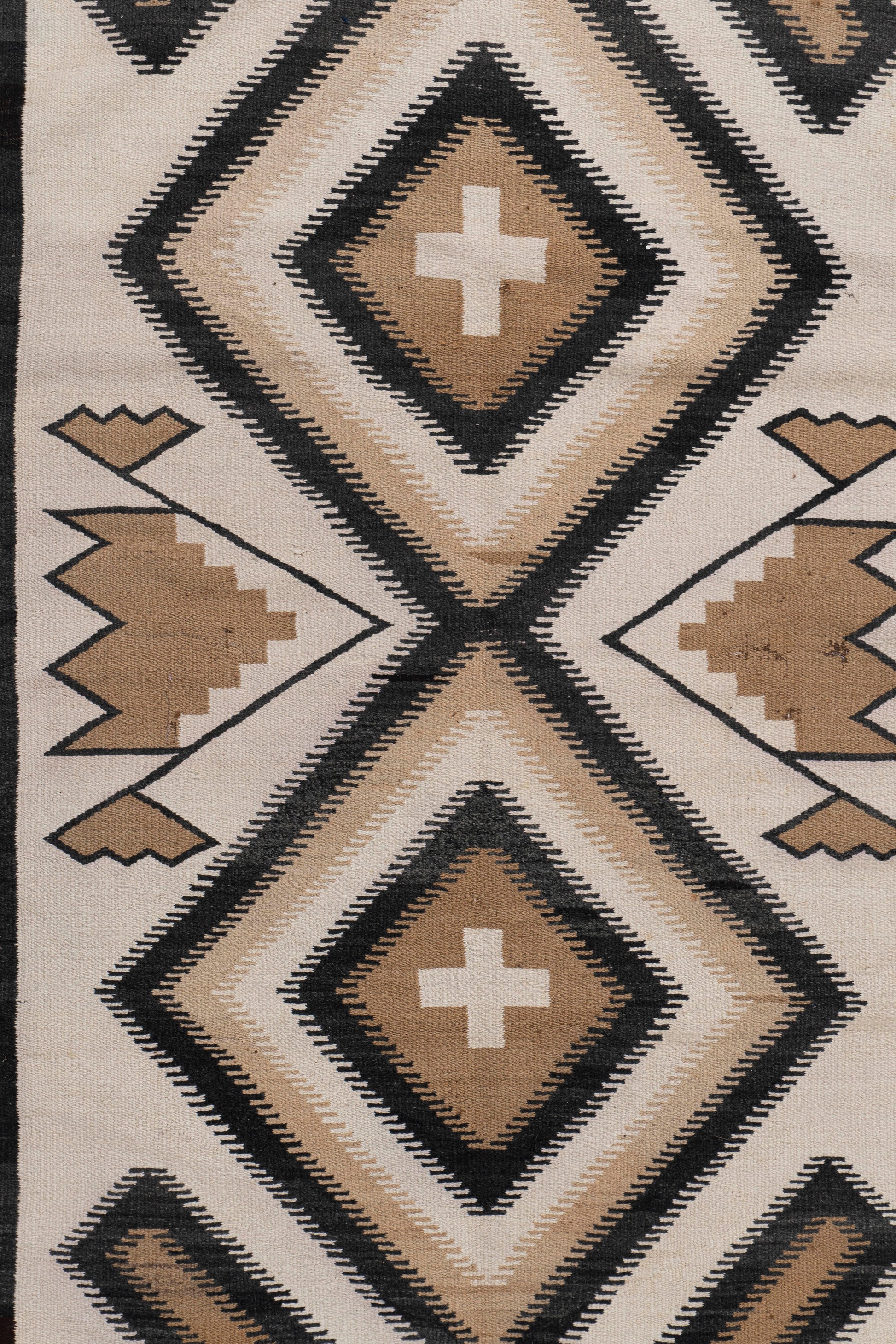 WAHO_IMAGE::cu-1581-antique-navajo-rug-03.07x06.09-17379.jpg