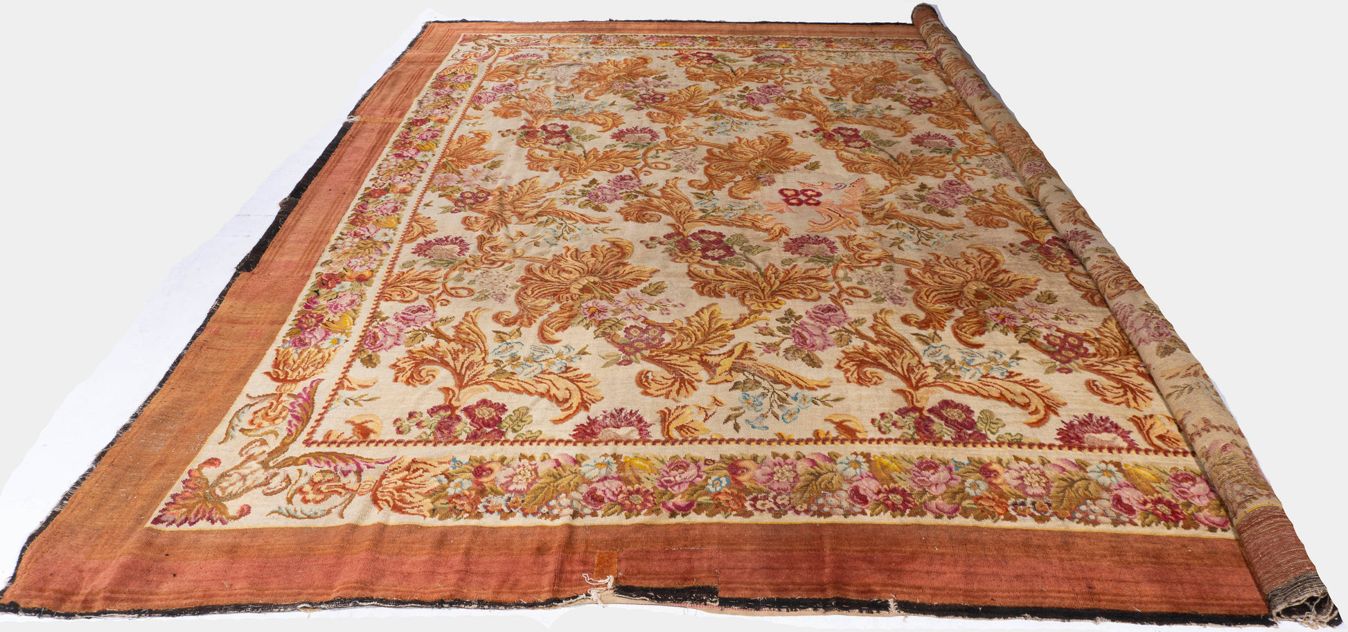 WAHO_IMAGE::cu-1605-antique-axminster-rug-15.00x16.00-17647.jpg