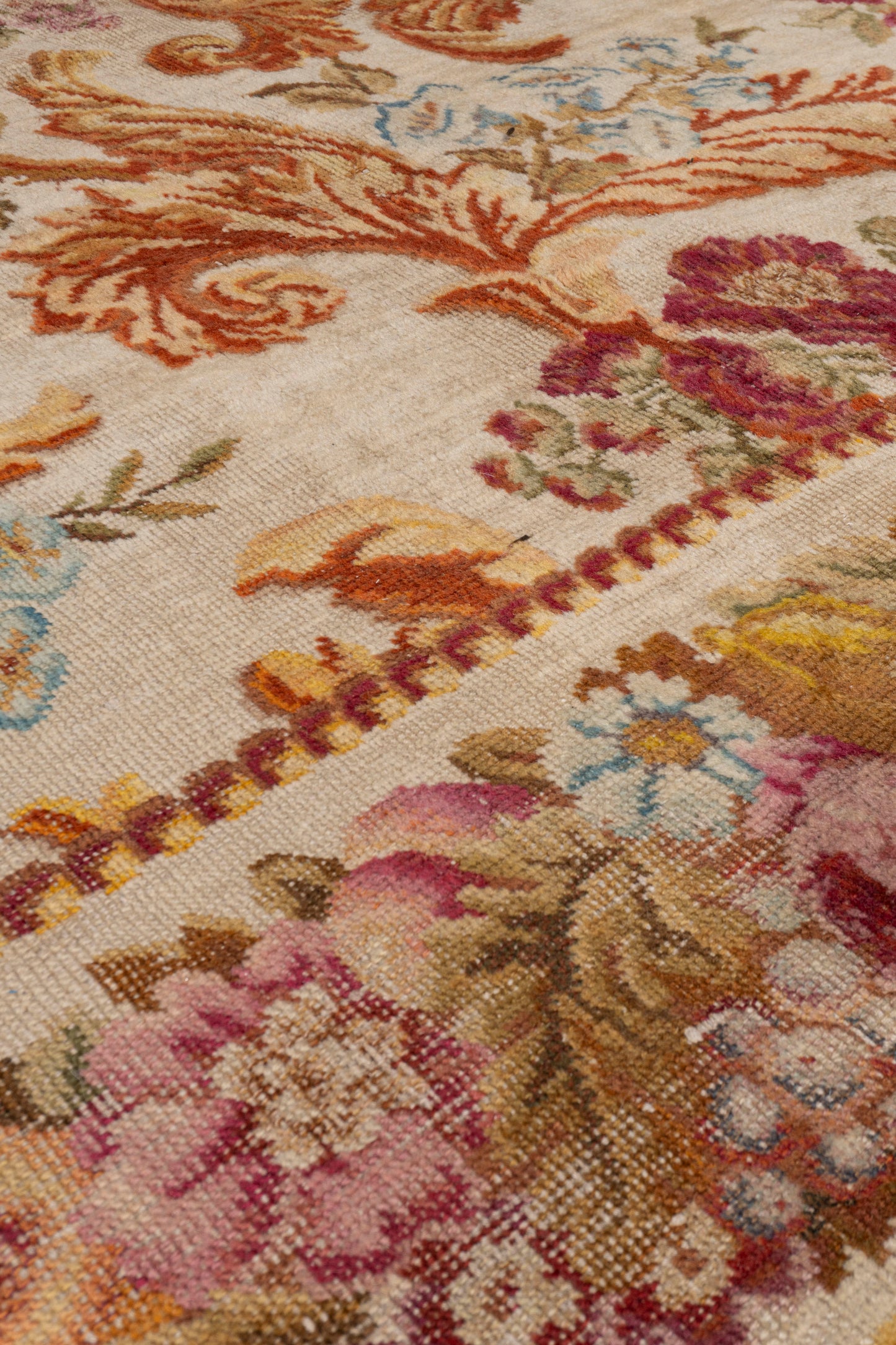 WAHO_IMAGE::cu-1605-antique-axminster-rug-15.00x16.00-17648.jpg