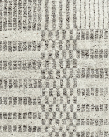 WAHO_IMAGE::kc1067-organic-checker-contemporary-rug-8.01x9.09-12402.jpg