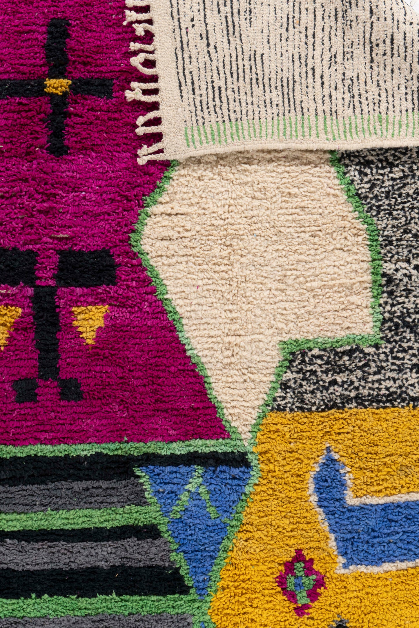 WAHO_IMAGE::ml-i4-moroccan-modern-rug-05.04x08.06-18081.jpg