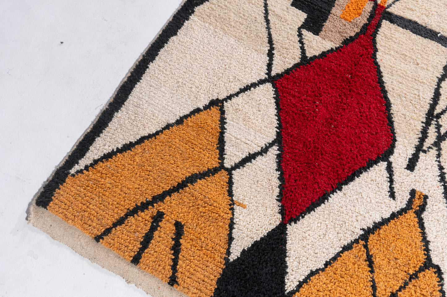 WAHO_IMAGE::ml24-moroccan-modern-rug-05.00x08.06-18091.jpg