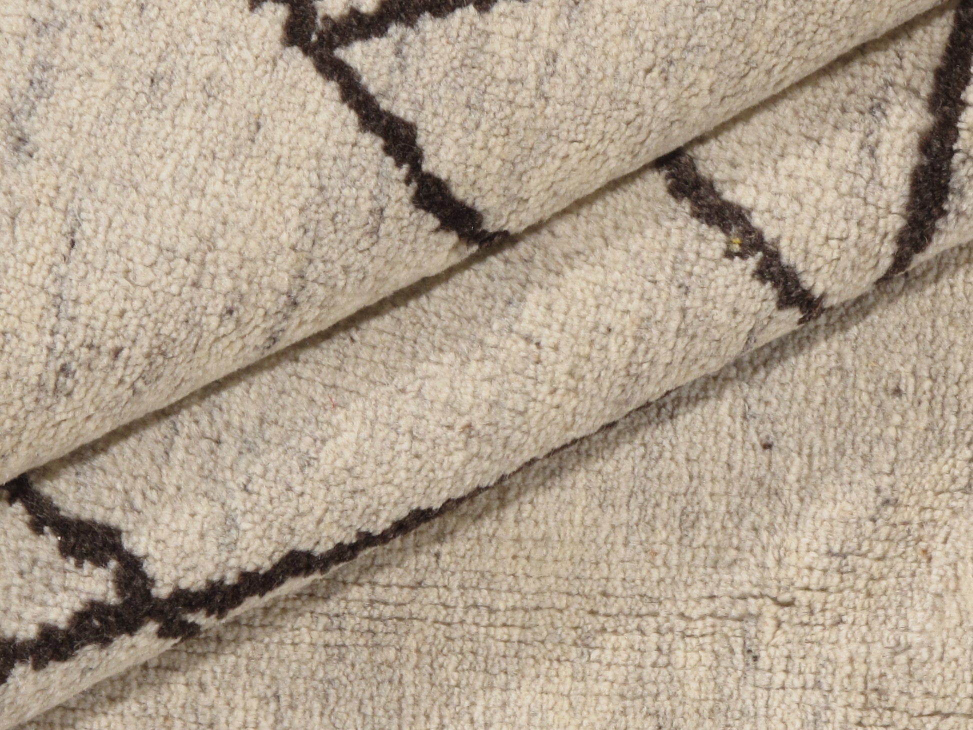 WAHO_IMAGE::n-1018-moroccan-fluffy-diamond-ivory-9.0x12.0-19063.jpg