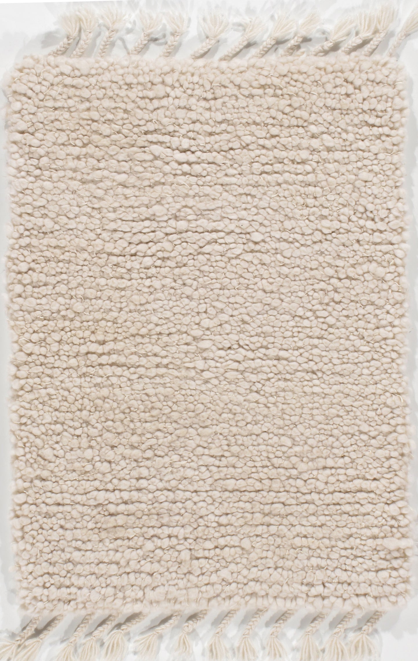 WAHO_IMAGE::n-3672-3672ns-fluffy-cream-2.00x3.00-10252.jpg