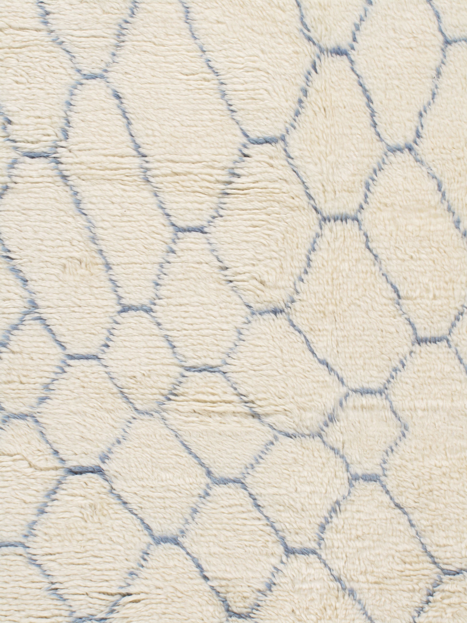 WAHO_IMAGE::n-3952-fluffy-lattice-ivory-blue-9.00x12.00-15185.jpg