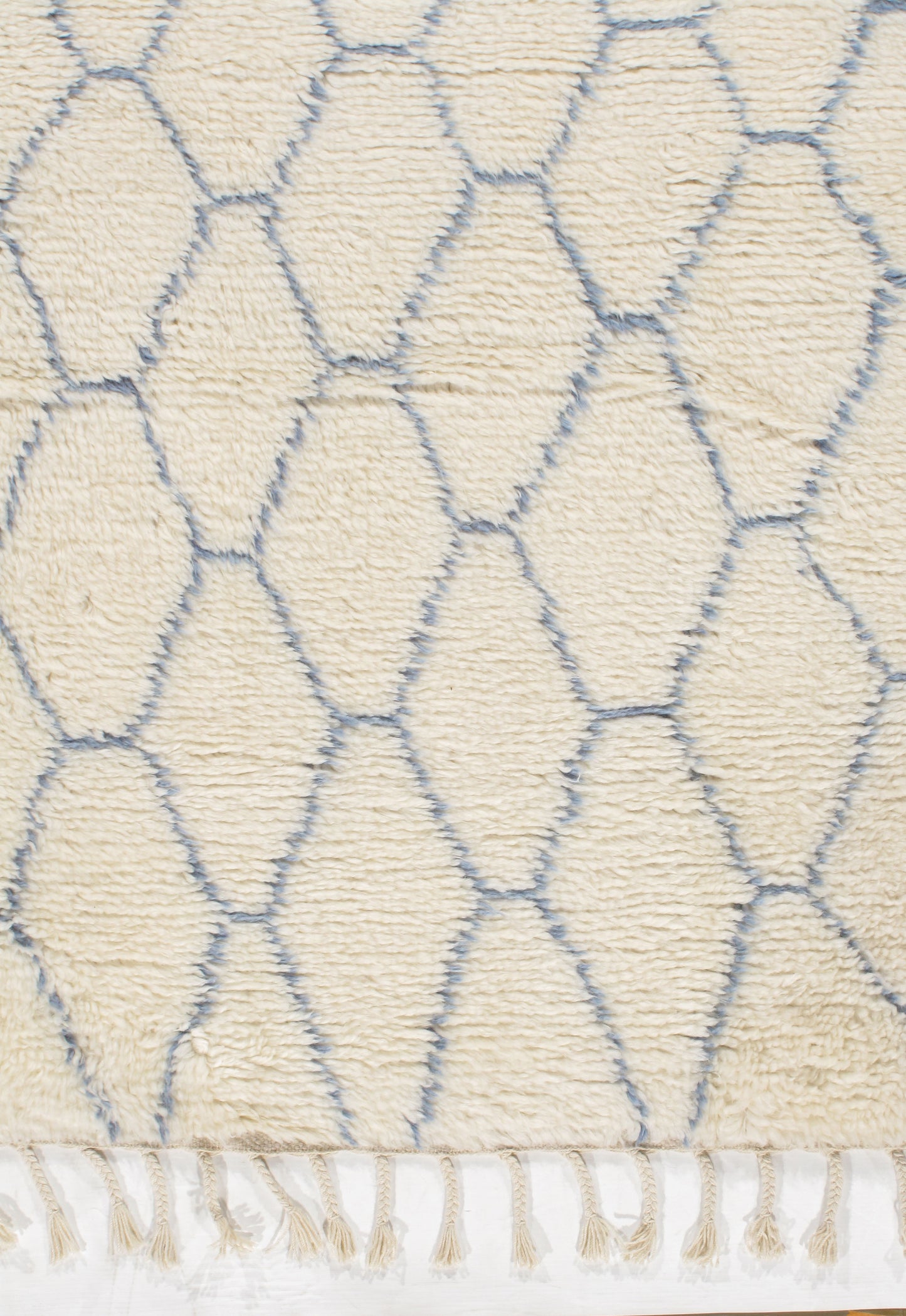 WAHO_IMAGE::n-3954-3954ns-moroccan-lattice-ivory-blue-2.00x3.00-10336.jpg