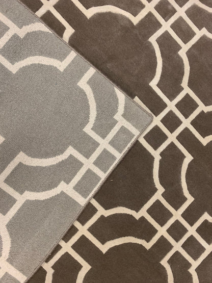 WAHO_IMAGE::n-4507-olympic-collection-taupe-cream-modern-area-rugs-9.00x12.00-16577.jpeg