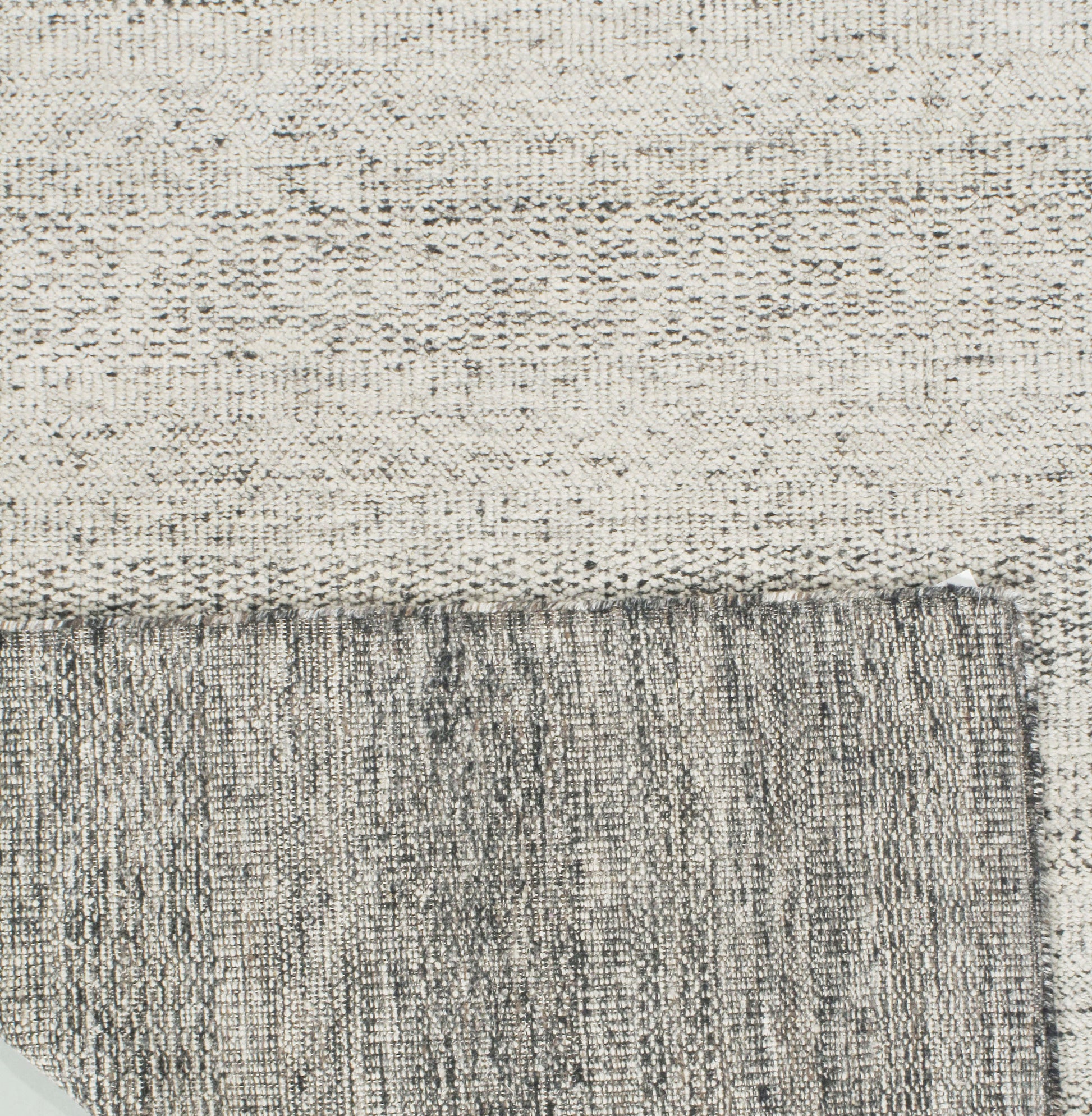 WAHO_IMAGE::n-7014-contemporary-grass-high-low-ivory-black-rug-12.00x15.00-11124.jpg
