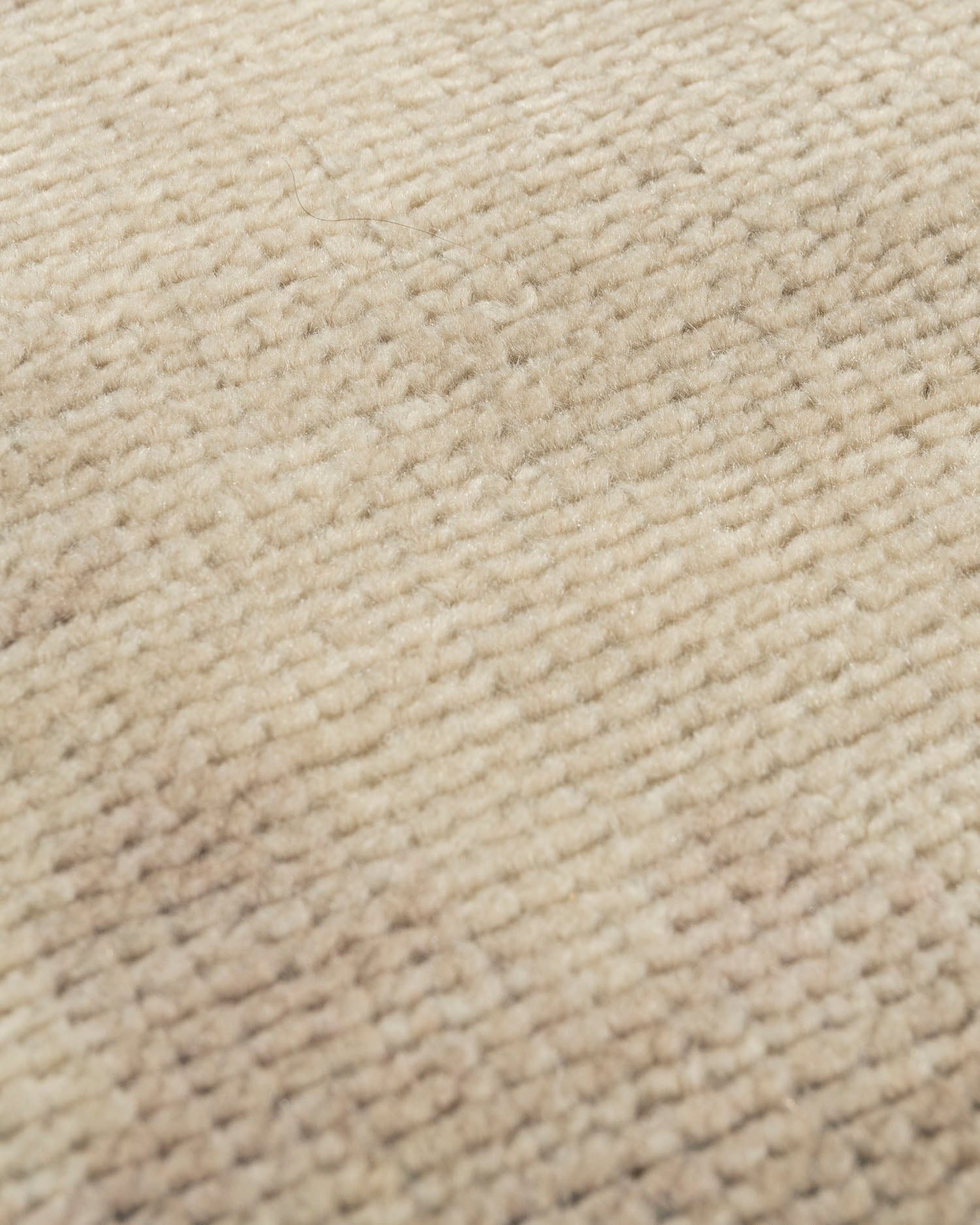 WAHO_IMAGE::n-7105-damask-full-pile-beige-taupe-3.00x4.00-13881.jpg