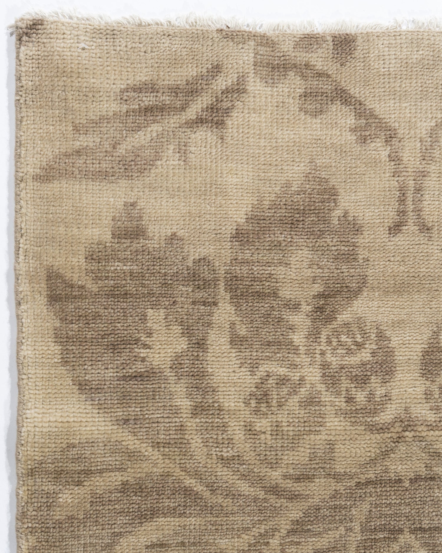 WAHO_IMAGE::n-7107-damask-full-pile-cream-taupe-3.00x4.00-13911.jpg