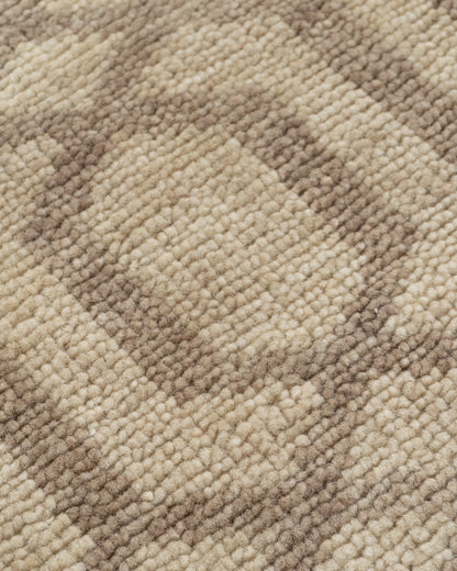 WAHO_IMAGE::n-7108-modern-hexagonal-cream-taupe-rug-3.00x4.00-13825.jpg