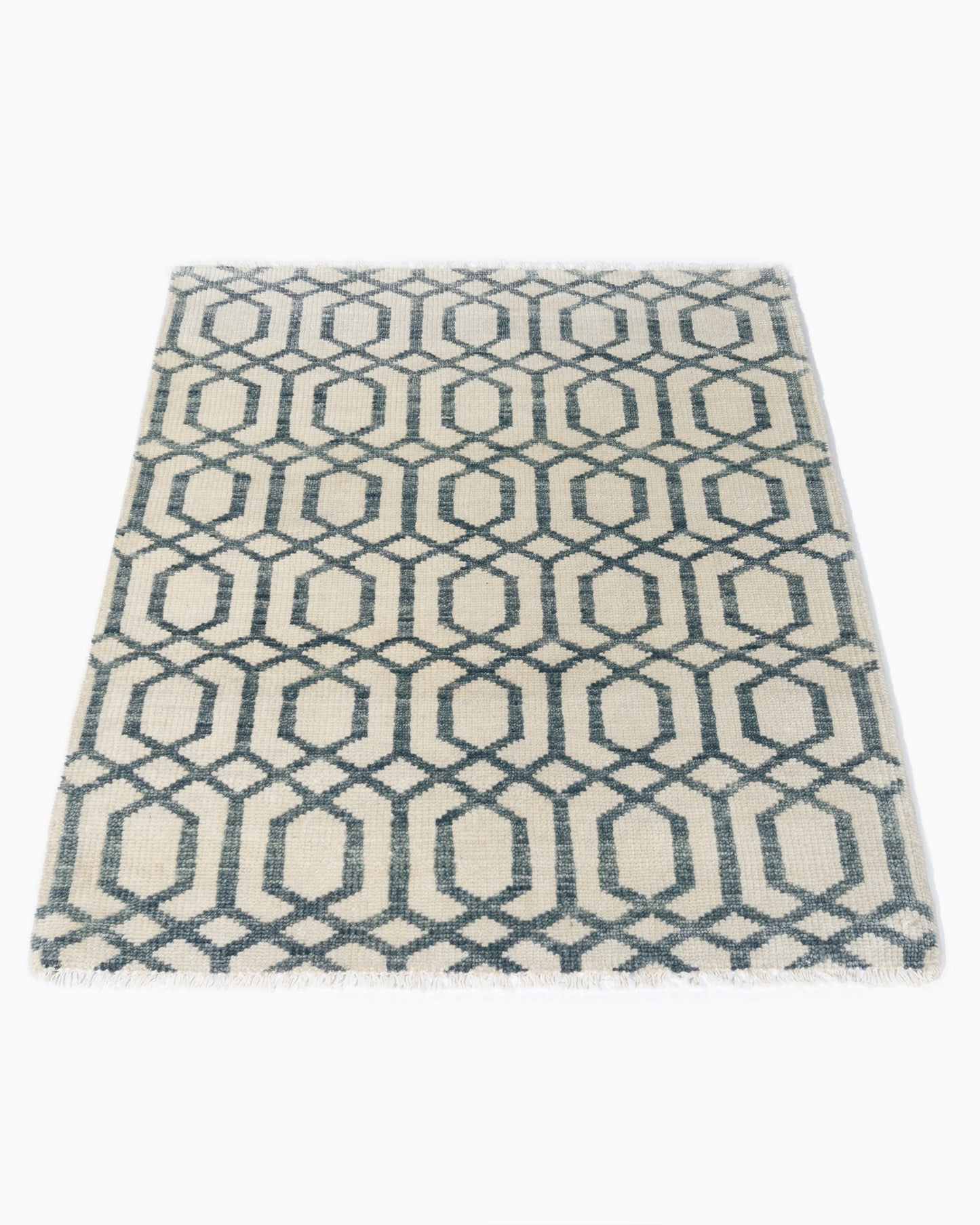 WAHO_IMAGE::n-7110-hexagonal-cream-blue-3.00x4.00-13802.jpg