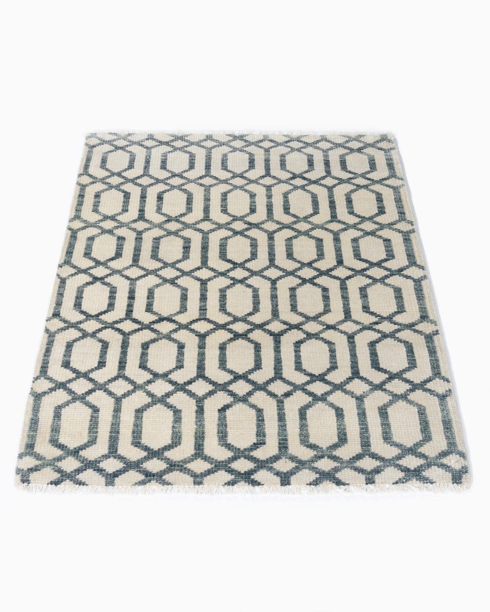 WAHO_IMAGE::n-7110-hexagonal-cream-blue-3.00x4.00-13802.jpg