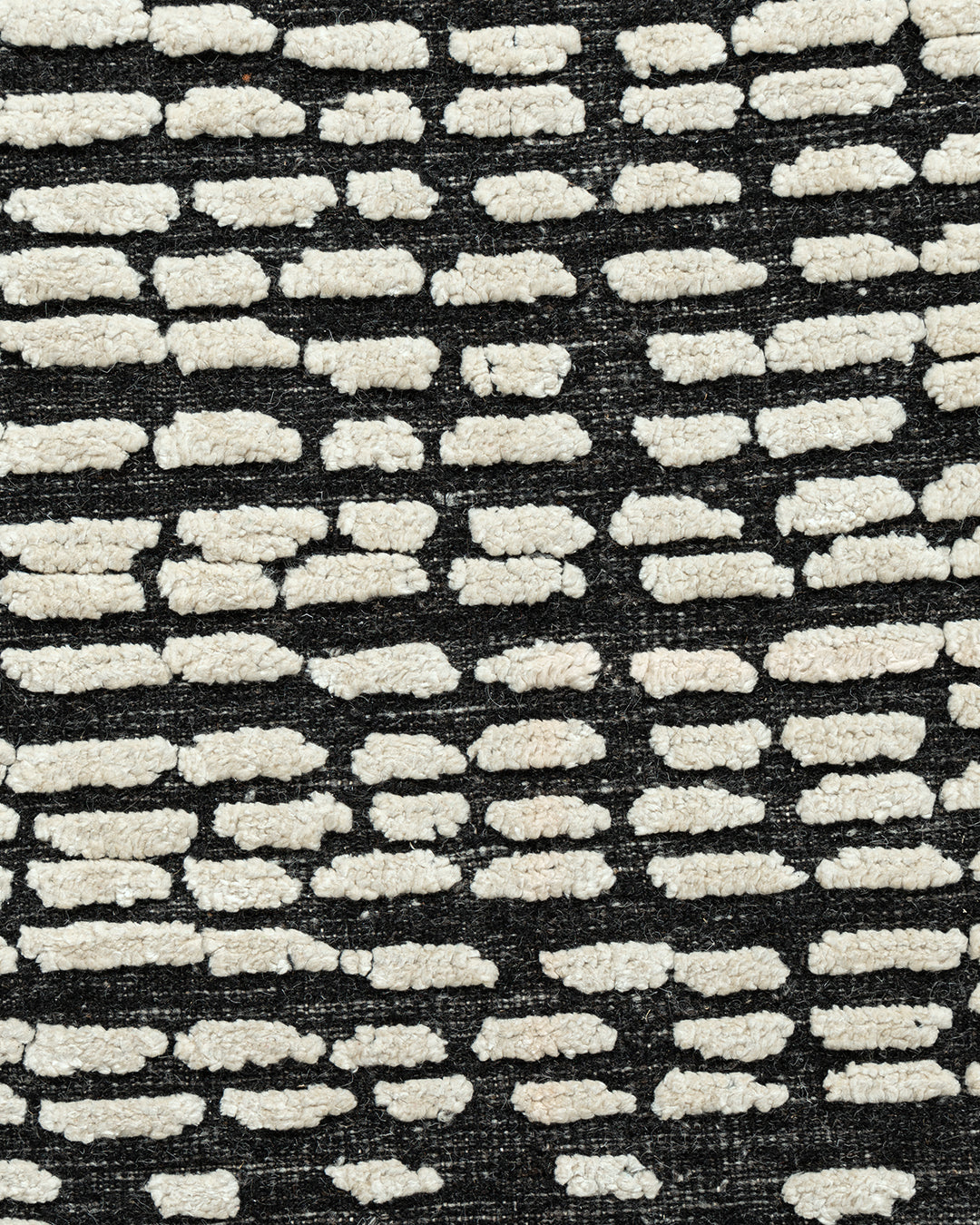 WAHO_IMAGE::n-7114-hi-low-luxe-rug-9.02x11.07-19069.jpg