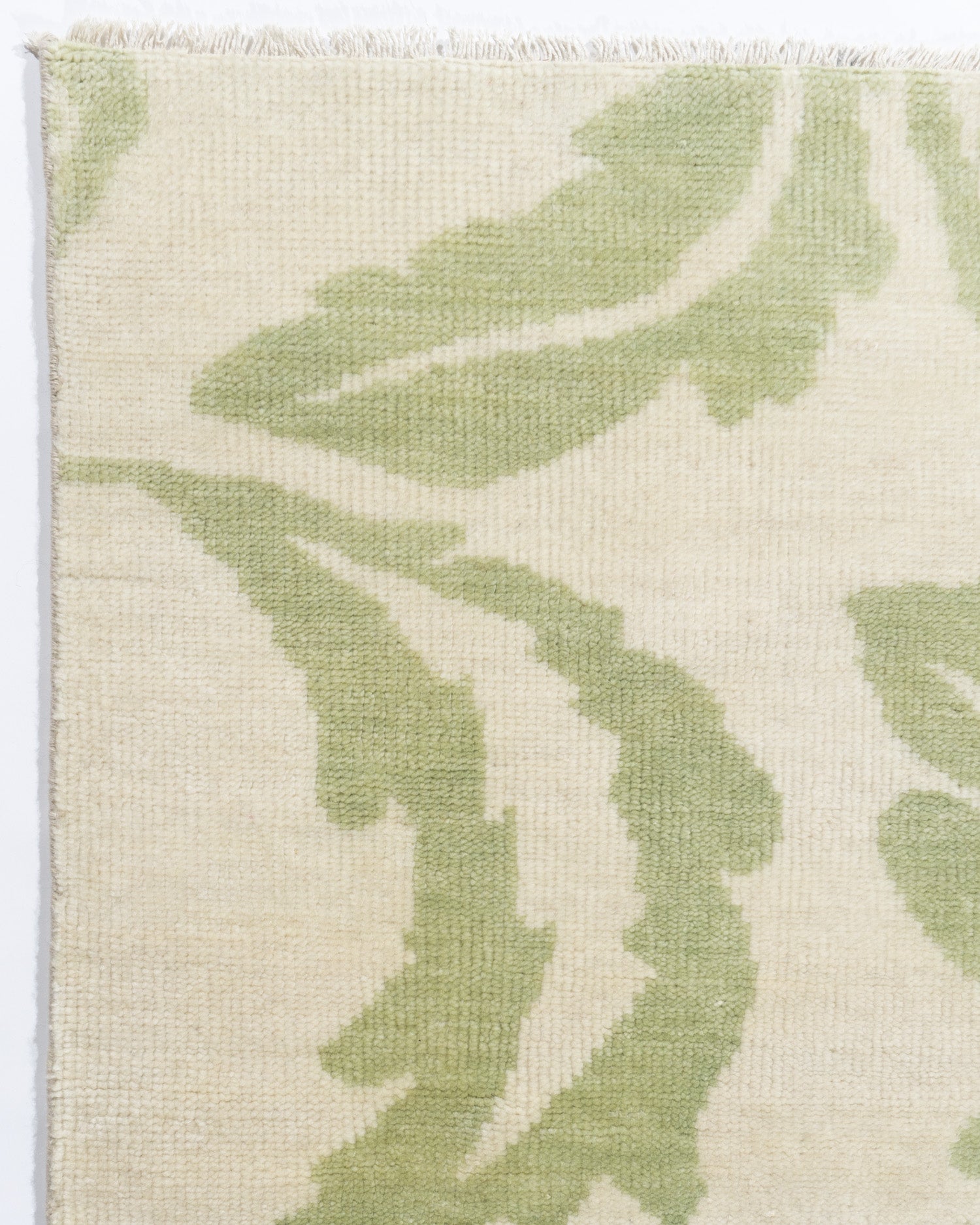 WAHO_IMAGE::n-7148-leaf-design-ivory-light-green-3.00x4.00-13846.jpg