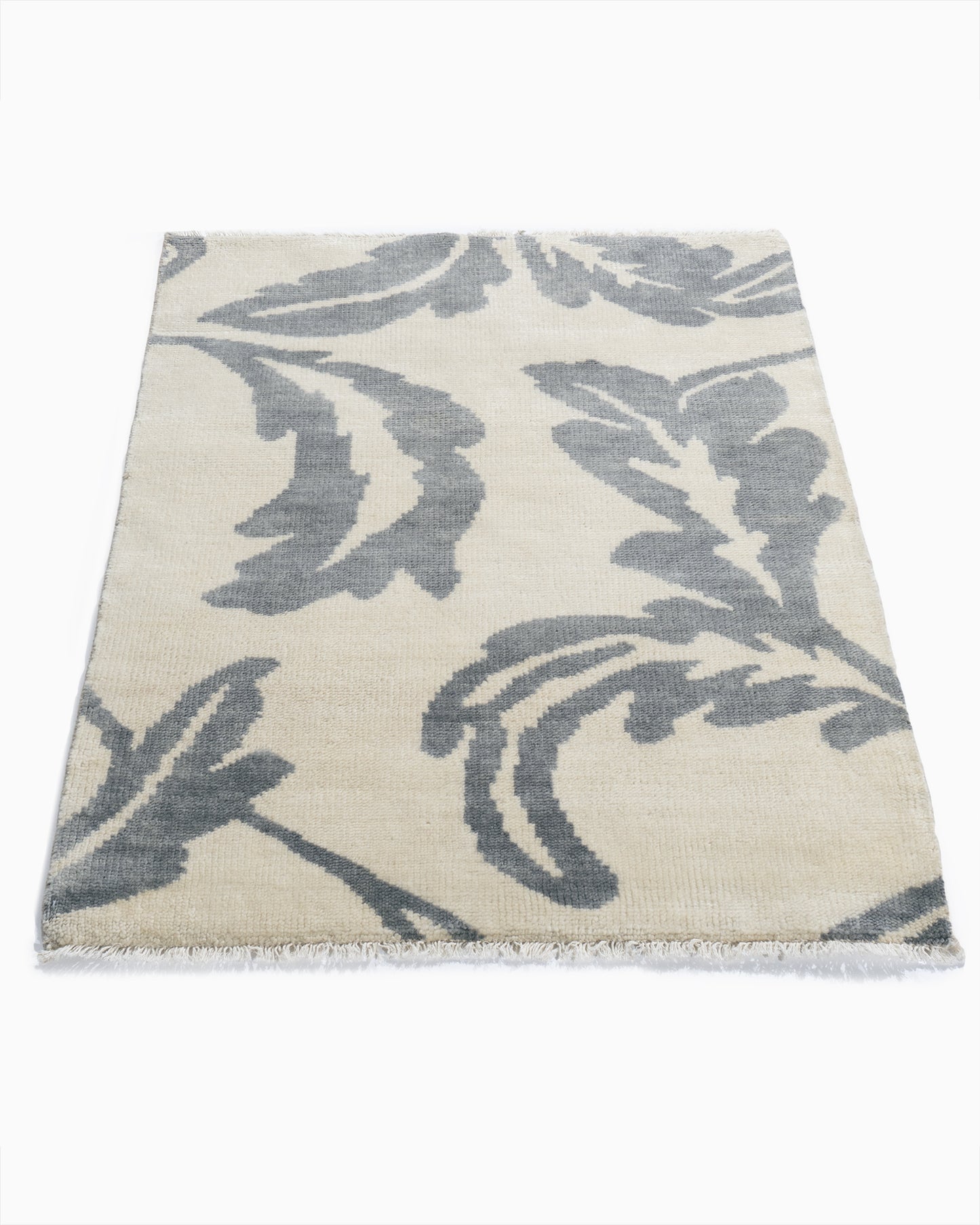WAHO_IMAGE::n-7149-leaf-design-ivory-gray-3.00x4.00-13857.jpg