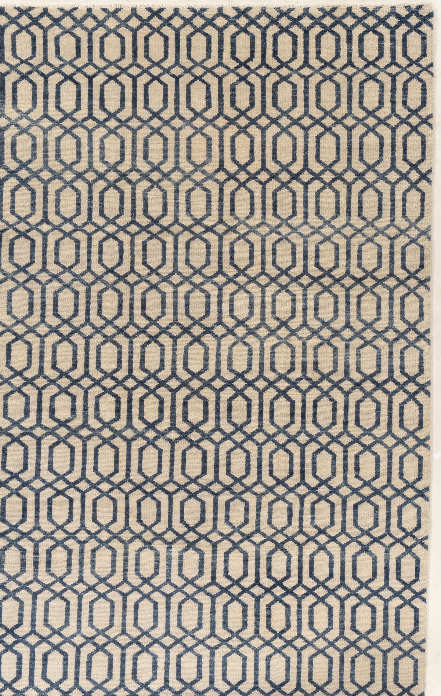 WAHO_IMAGE::n-7155-a-hexagonal-ivory.blue.gray-1.06x2.00-15862.jpg