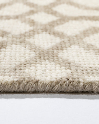 WAHO_IMAGE::n-7157-hexagonal-ivory-beige-3.00x4.00-13813.jpg