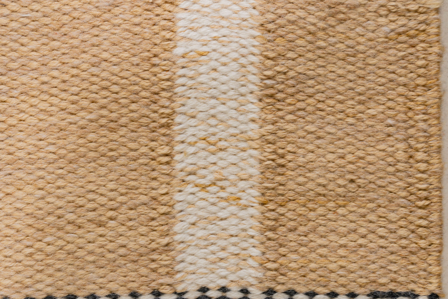 WAHO_IMAGE::n-7364-four-seasons-indoor-outdoor-plaid-9.00x12.00-16608.jpg