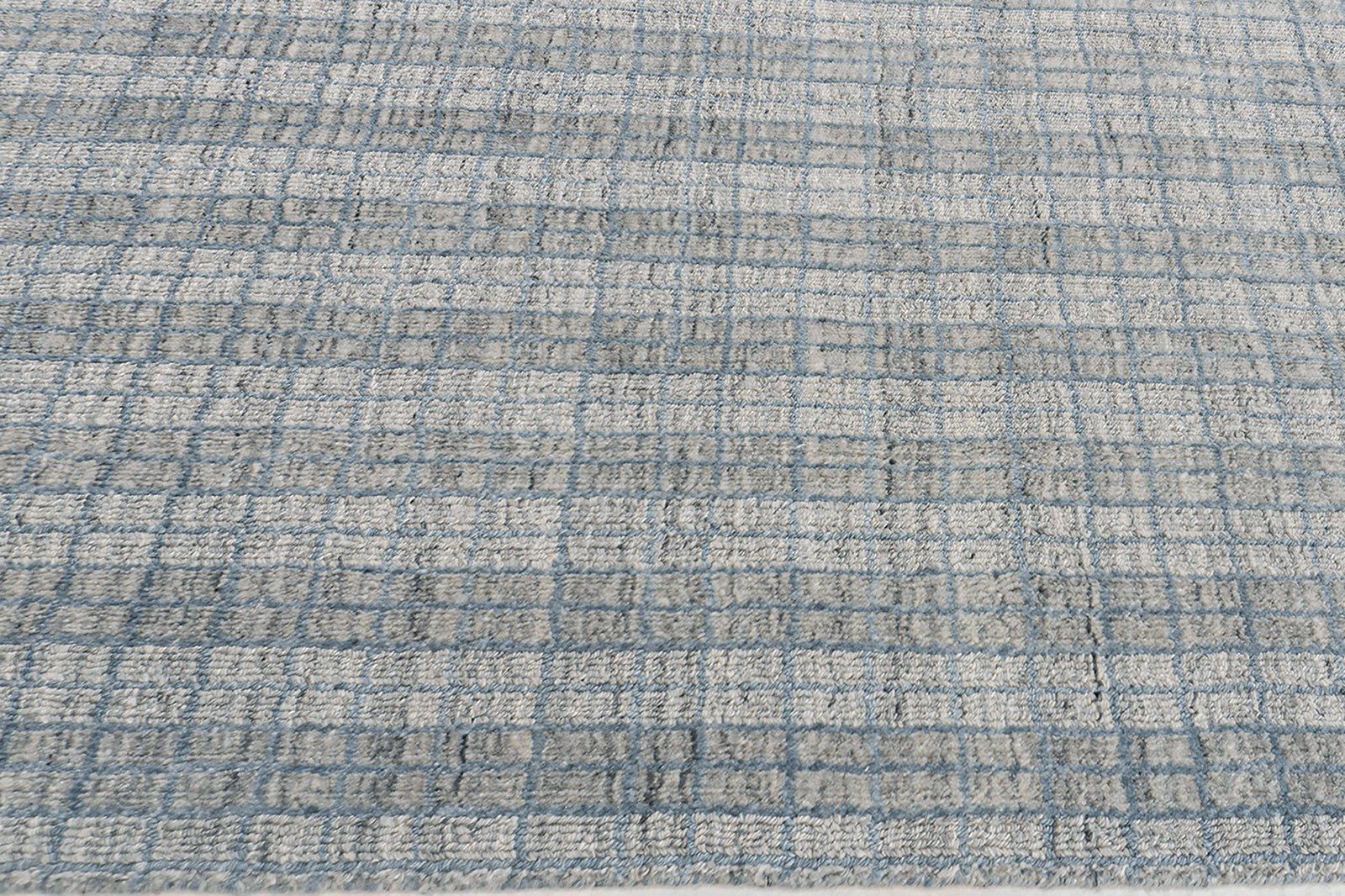 WAHO_IMAGE::n-7368-four-seasons-indoor-outdoor-tartan-blue-gray-9.00x12.00-16619.jpg