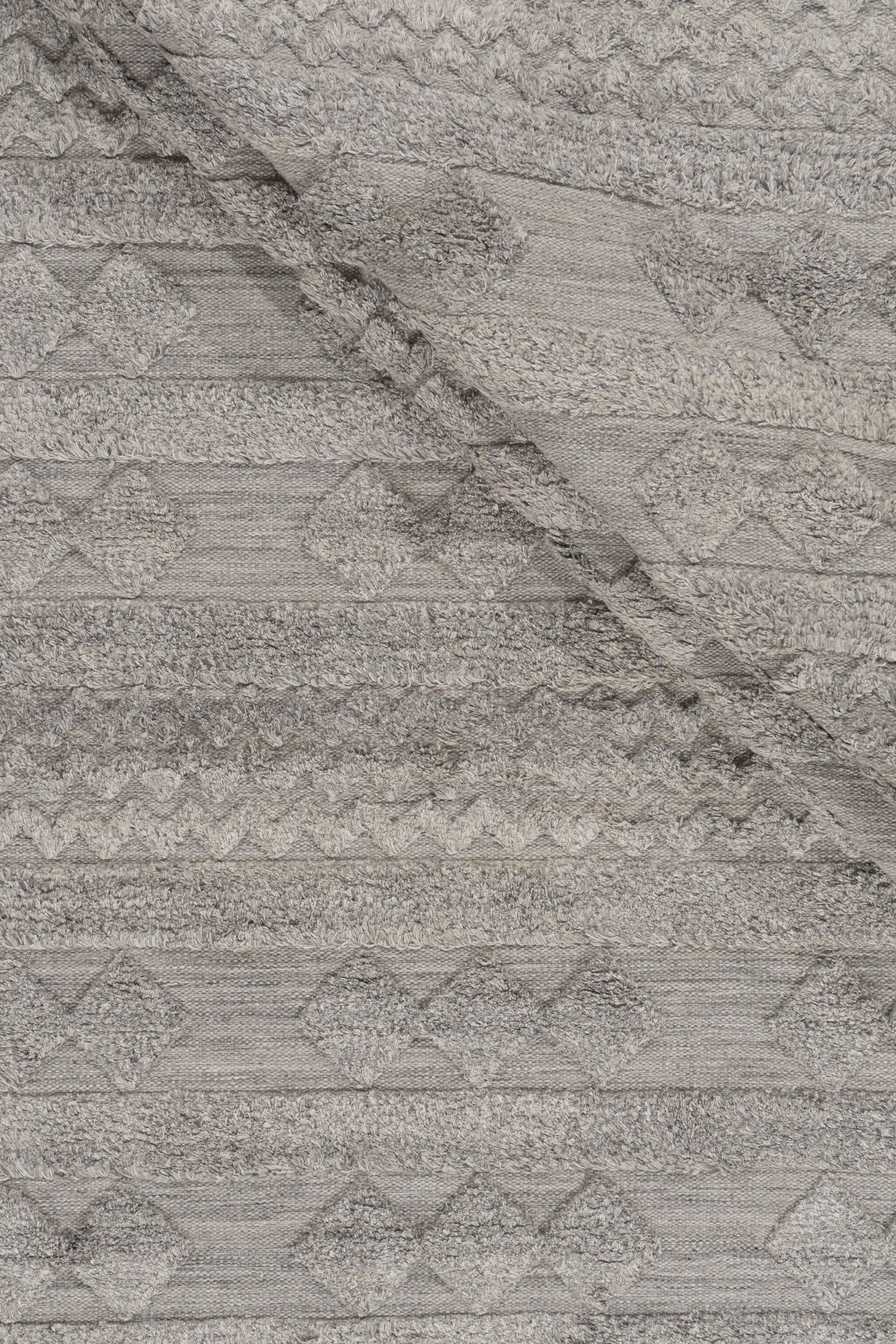 WAHO_IMAGE::n-7379-four-seasons-indoor-outdoor-diamond-light-gray-9.00x12.00-16739.jpg