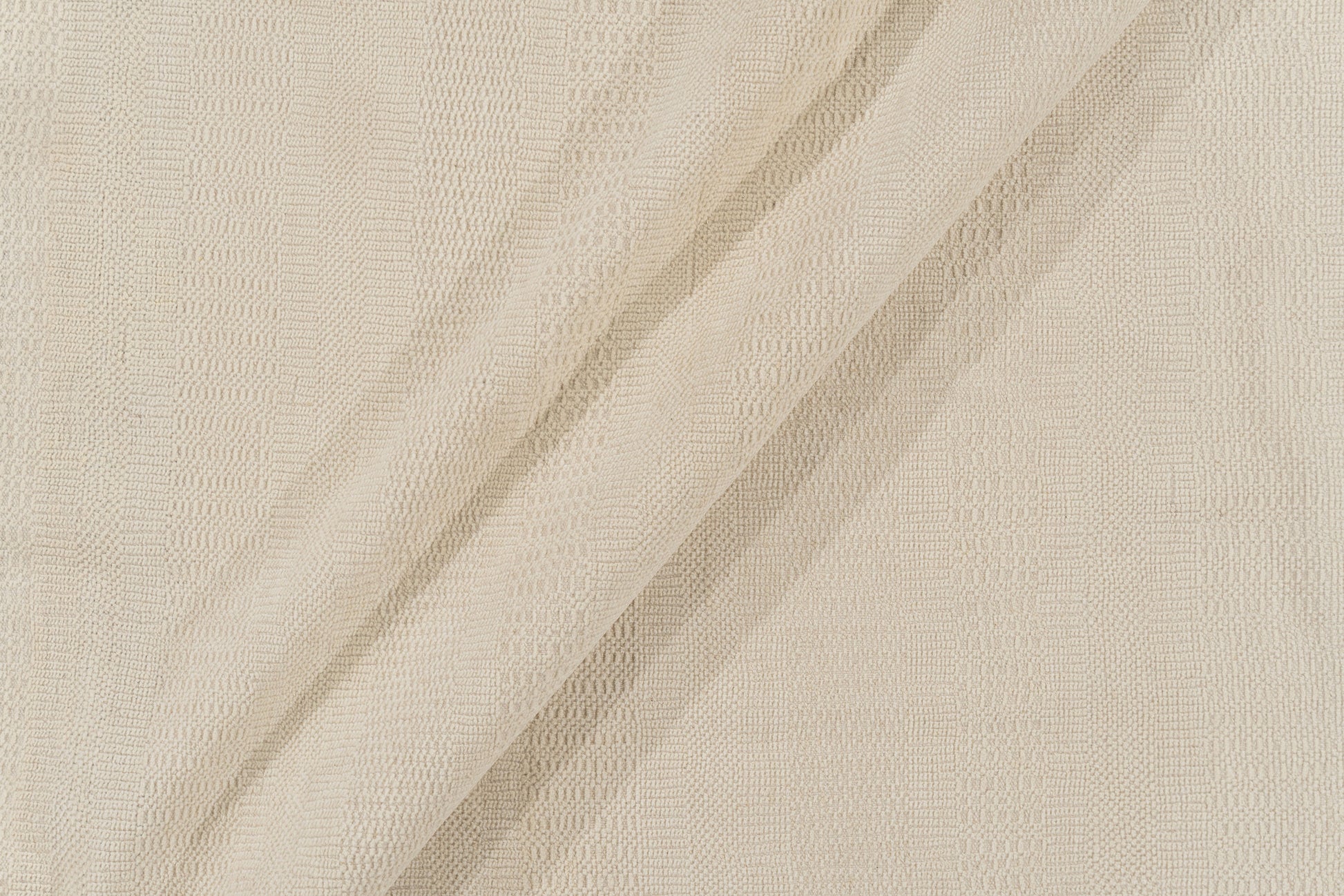 WAHO_IMAGE::n-7395-zoe-rose-hi-low-ivory-ivory-8.00x10.00-16645.jpg