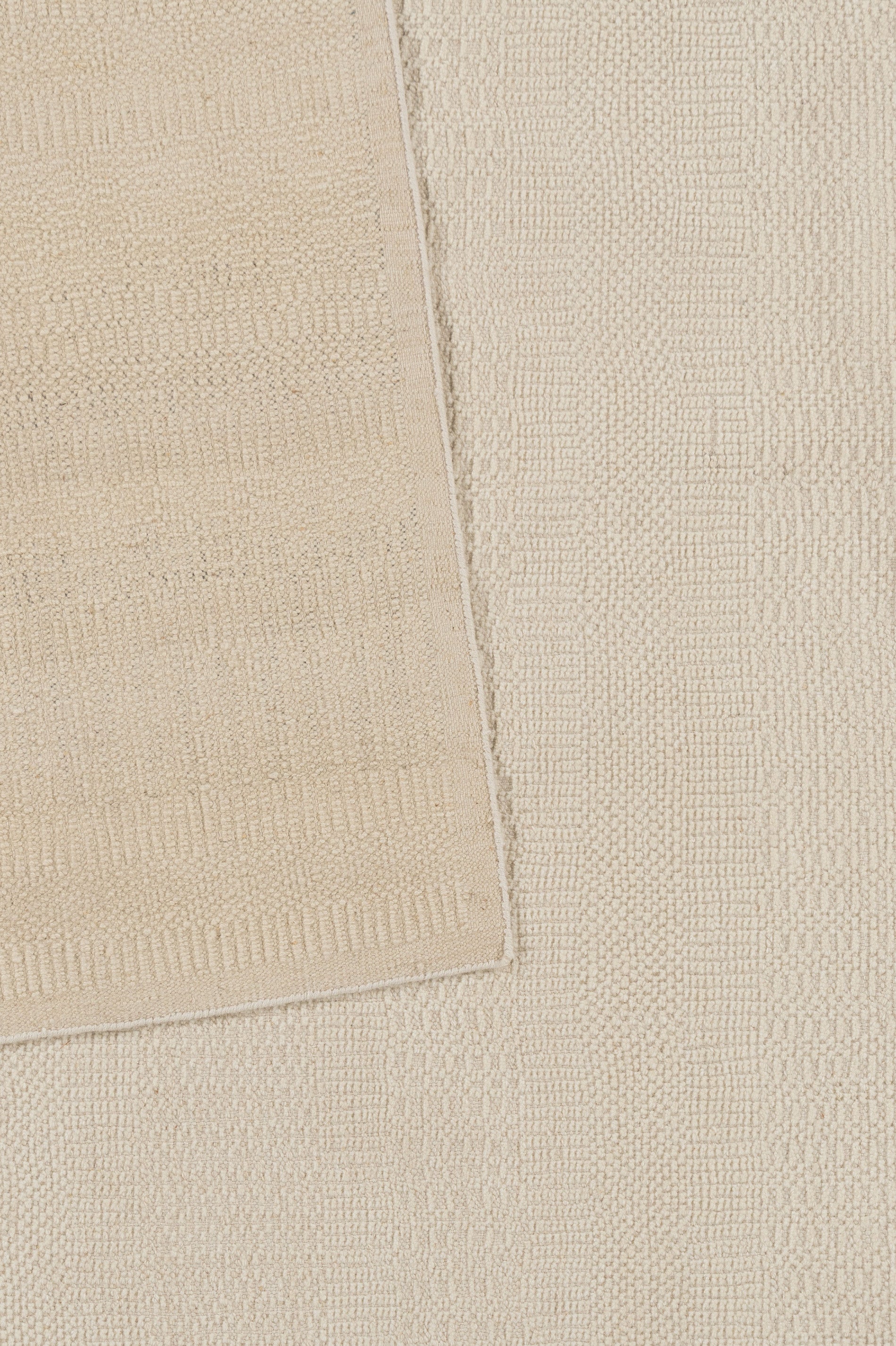 WAHO_IMAGE::n-7395-zoe-rose-hi-low-ivory-ivory-8.00x10.00-16649.jpg