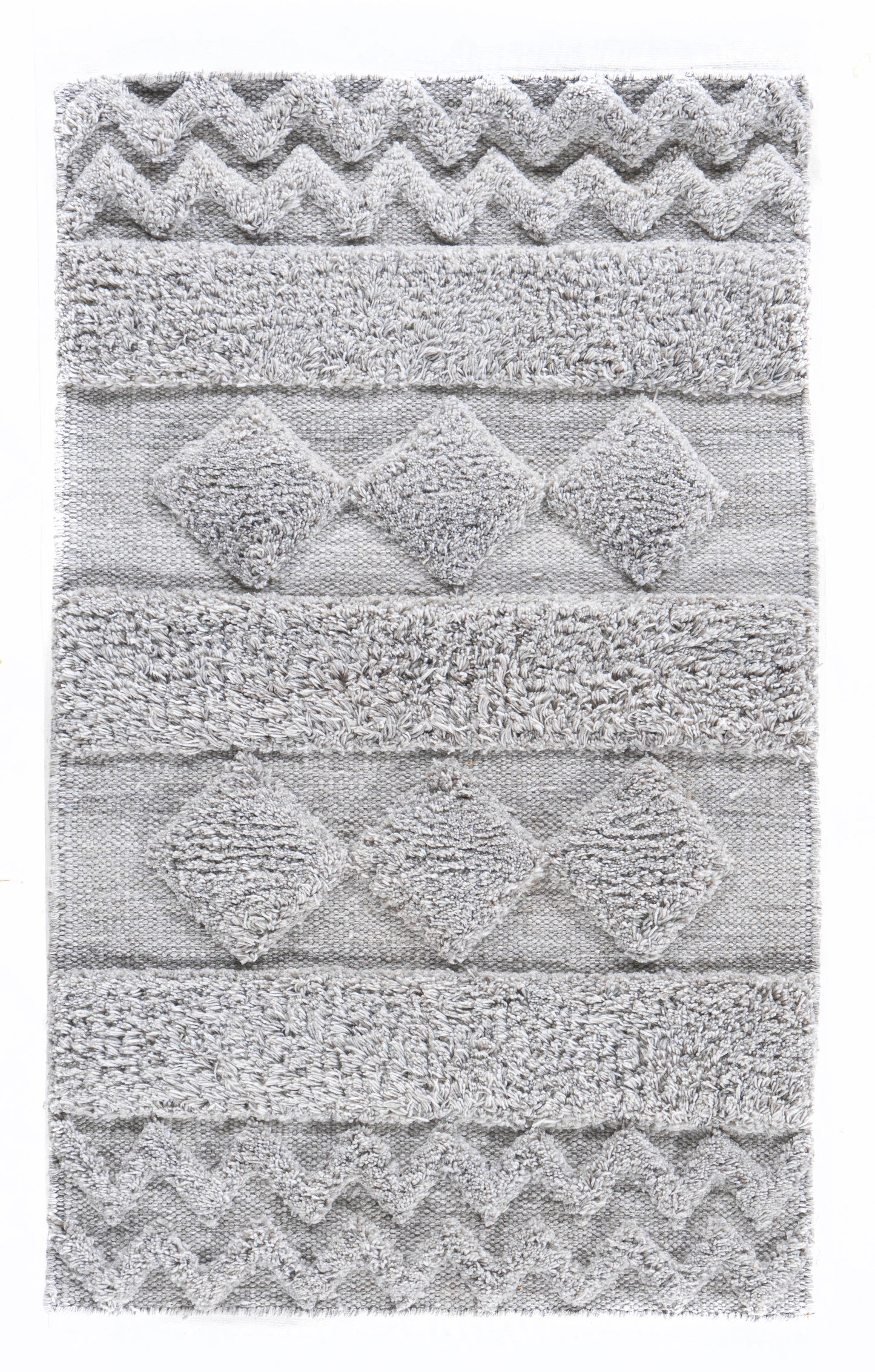 WAHO_IMAGE::n-7503-four-seasons-diamond-light-gray-2.00x3.00-18348.jpg