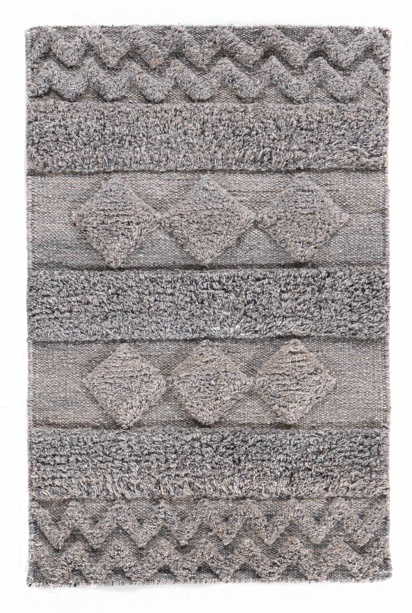 WAHO_IMAGE::n-7504-four-seasons-diamond-dark-gray-2.00x3.00-18352.jpg