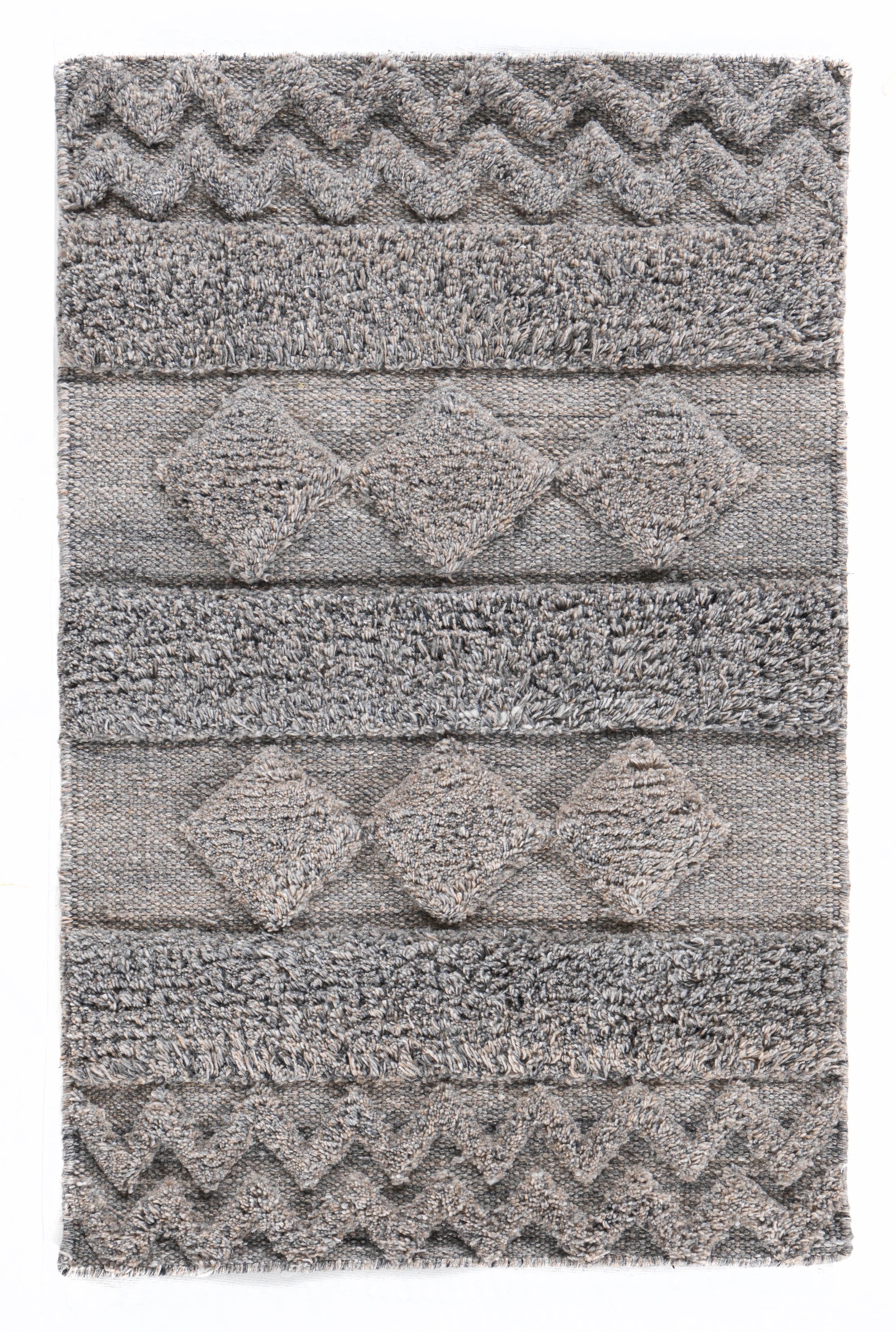 WAHO_IMAGE::n-7504-four-seasons-diamond-dark-gray-2.00x3.00-18352.jpg