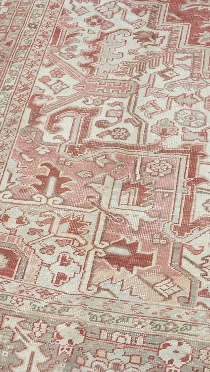 WAHO_VIDEO::u-5071-antique-subdued-persian-heriz-rug-11.04x15.09-video-6.mp4