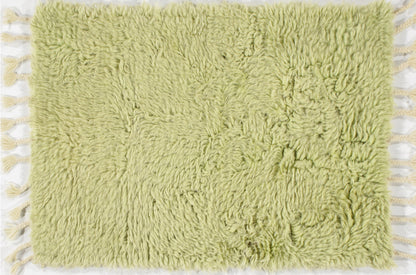 WAHO_IMAGE::s-3681-moroccan-fluffy-collection-solid-green-sample-1.00x1.00-16117.jpg