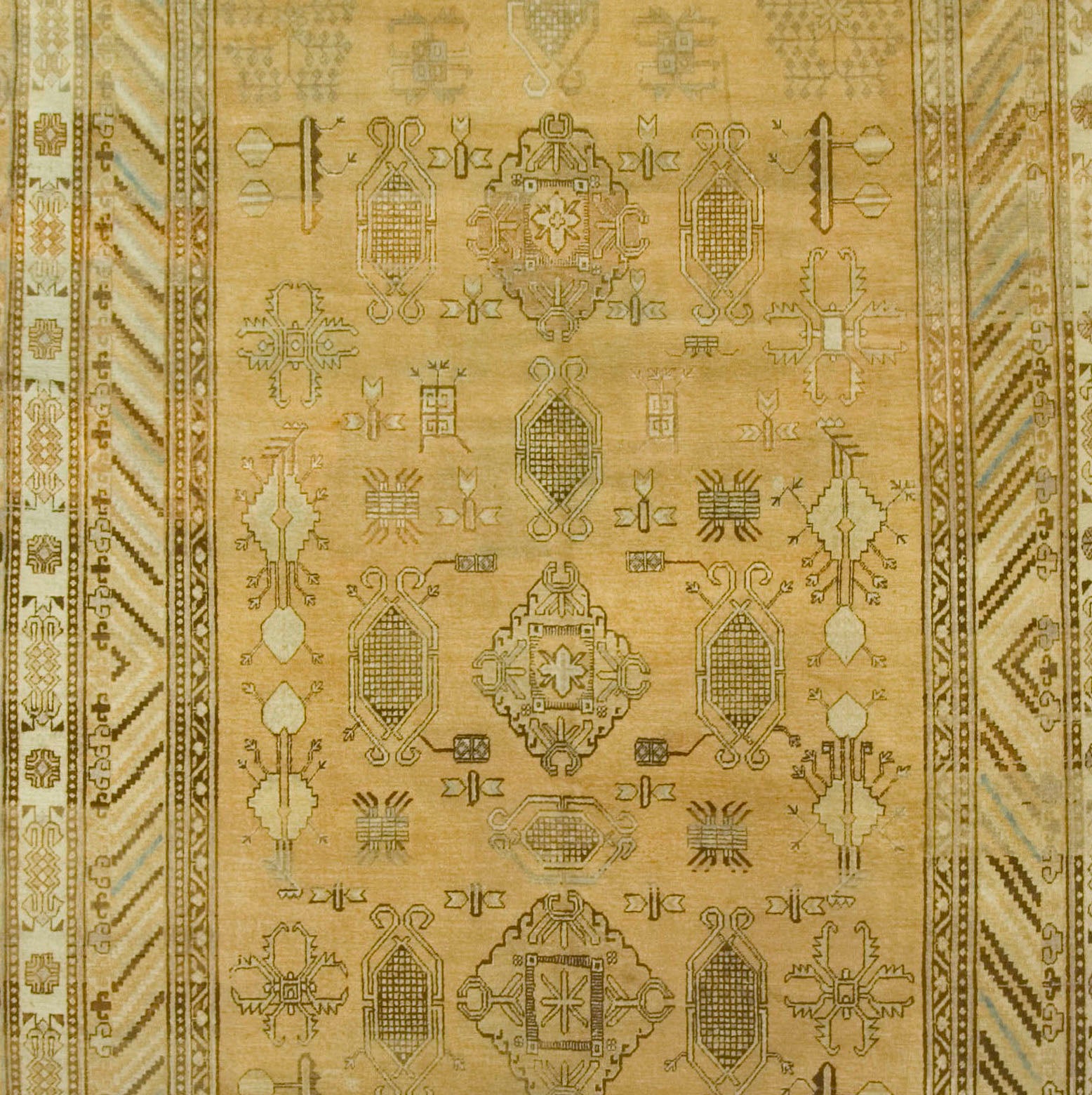 WAHO_IMAGE::u-1059-antique-khotan-gallery-size-9.02x17.01-1662.jpg