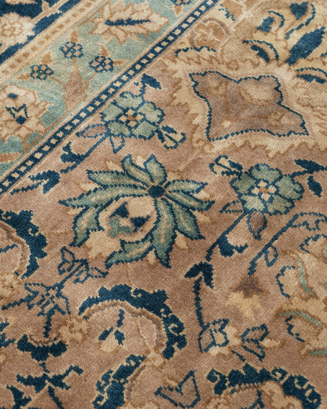 WAHO_IMAGE::u-1377-oversize-antique-indo-kerman-rug-14.07x23.09-12772.jpg