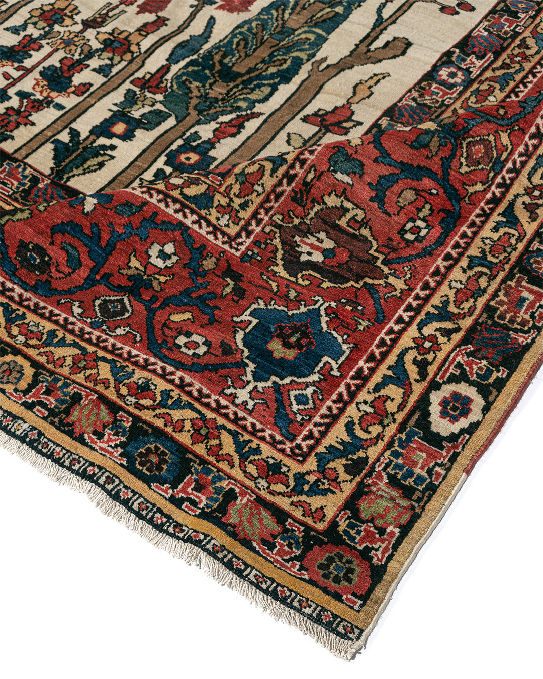 WAHO_IMAGE::u-1384-antique-persian-baktiari-rug-12.00x18.10-12036.jpg