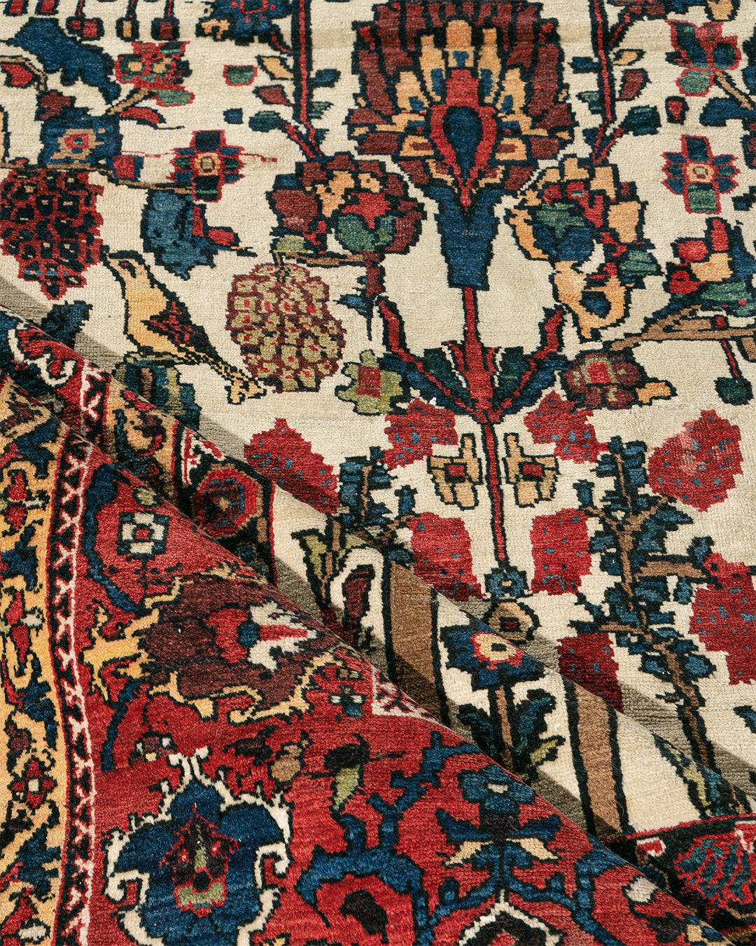 WAHO_IMAGE::u-1384-antique-persian-baktiari-rug-12.00x18.10-12037.jpg