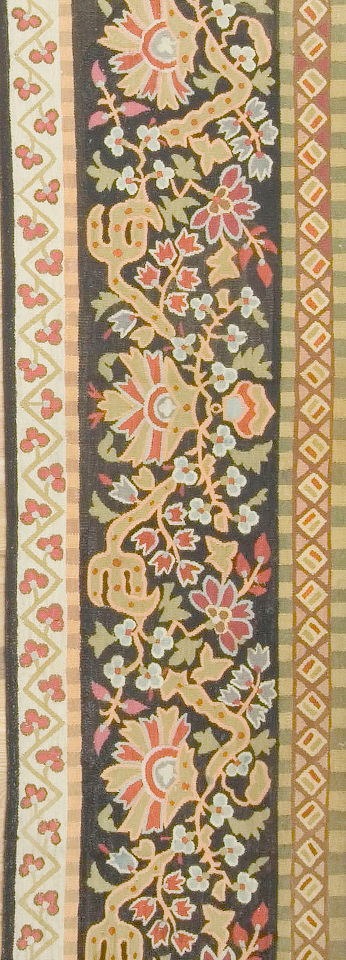 WAHO_IMAGE::u-1467-antique-aubusson-panel-rug-2.03x11.02-2393.jpg